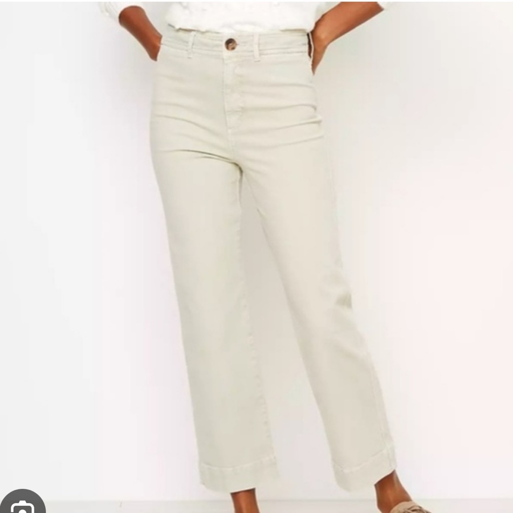 NWOT LOFT High Waist Slim Wide Leg Cream Pant